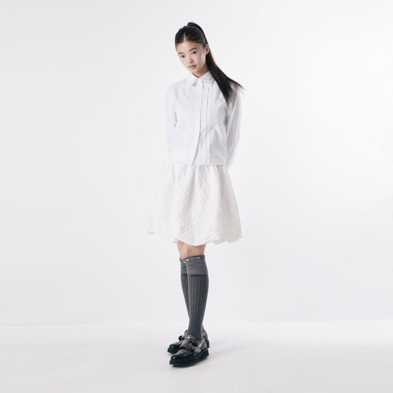 Round collar pintuck blouse 002