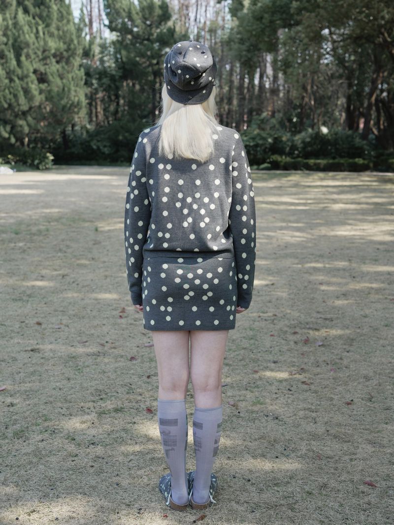 AW25 Button polka dot pile hat