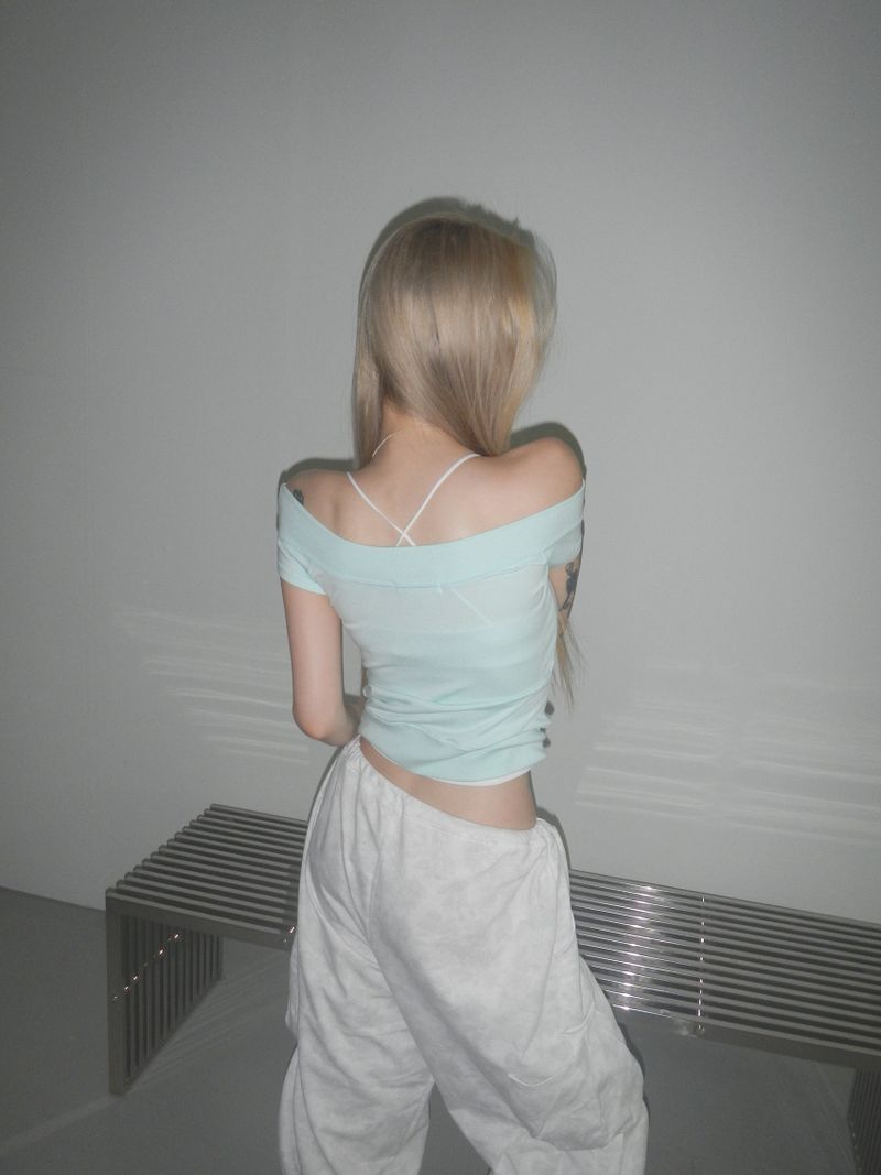 saint scoop neck top (5 color)