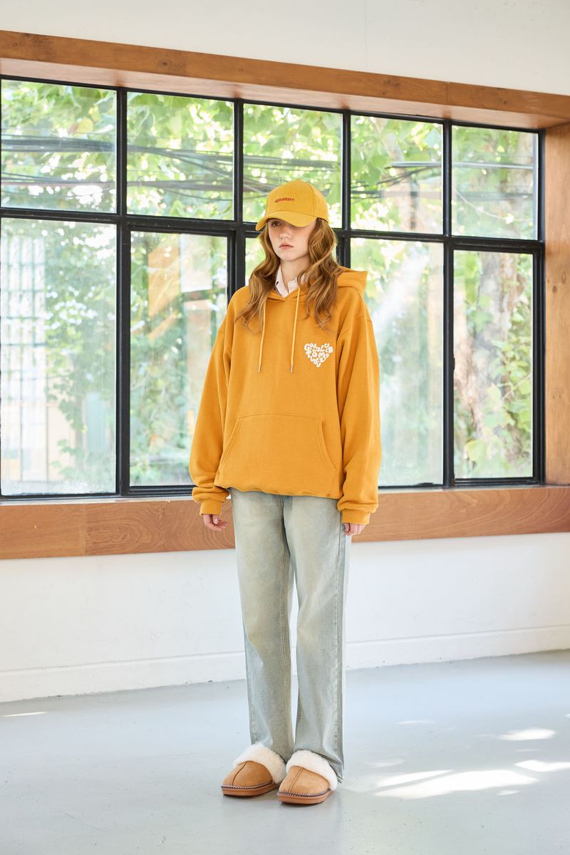 GOODLUCK HEART HOODIE / MUSTARD
