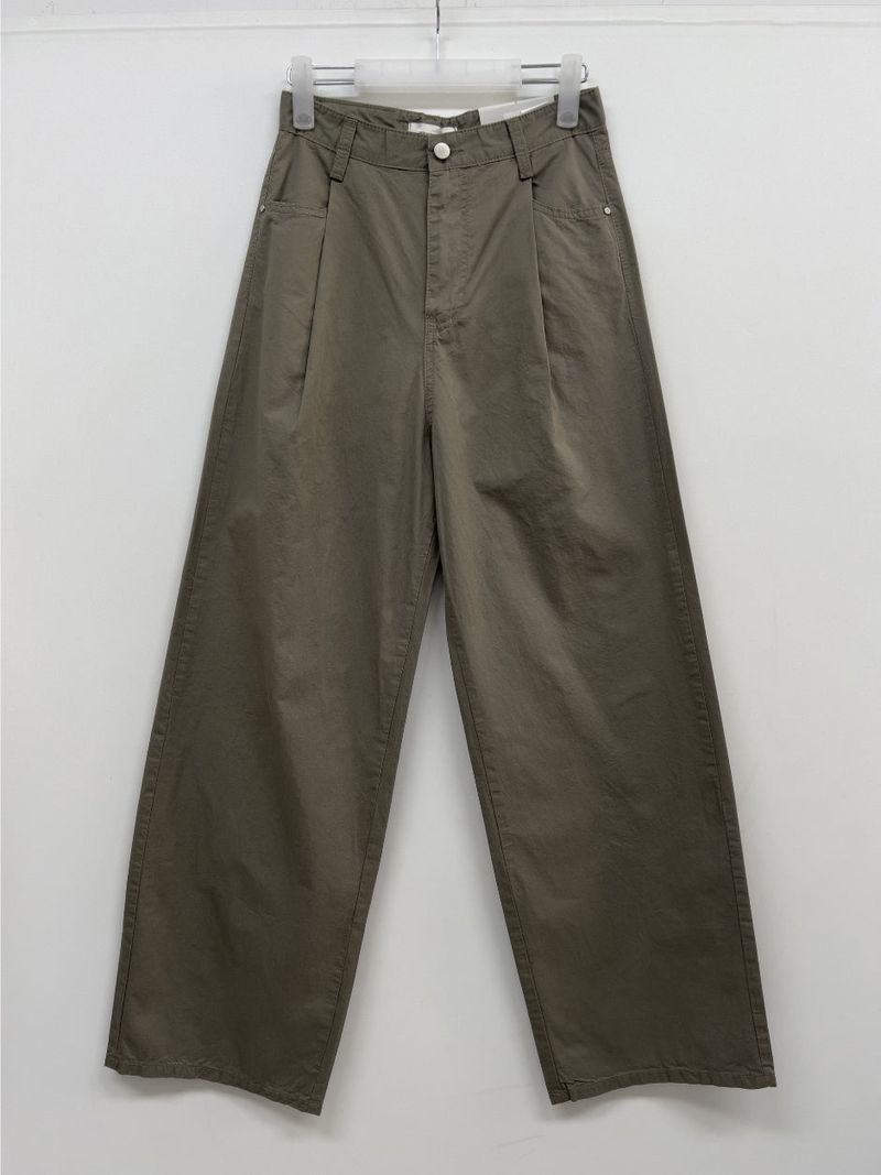121 One Tuck Cotton Wide Pants