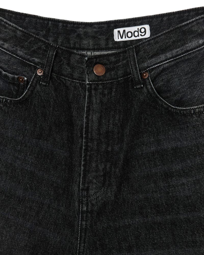 Ghost Rain - MOD8 shorts