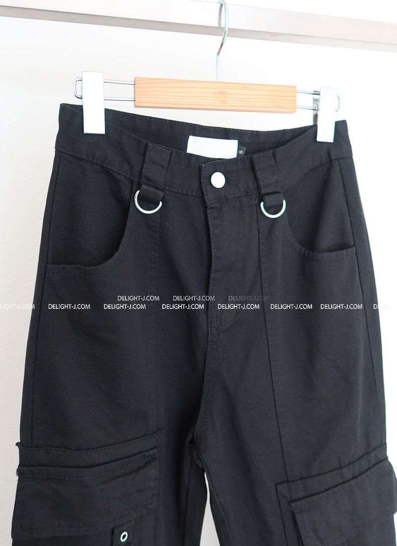 Punching Strap Cargo Bootcut Pants