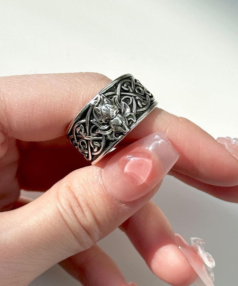 Gumiho Oriental Bold Ring