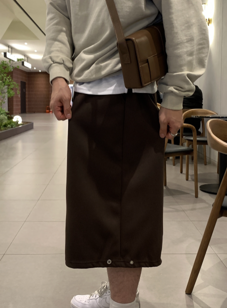 Kuiper Basic Snap Button Bermuda Pants
