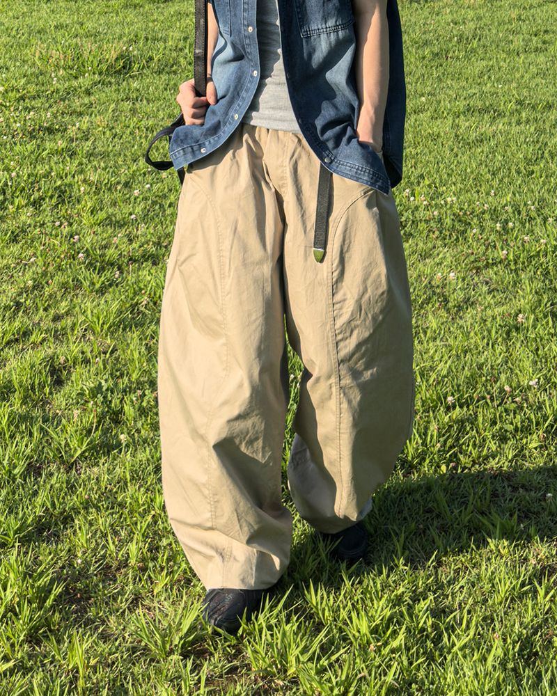 Traillin Cotton Seam One-Tuck Pants
