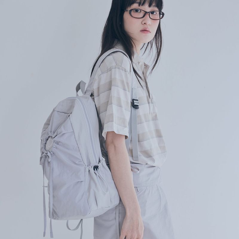 hole string po backpack (light grey)