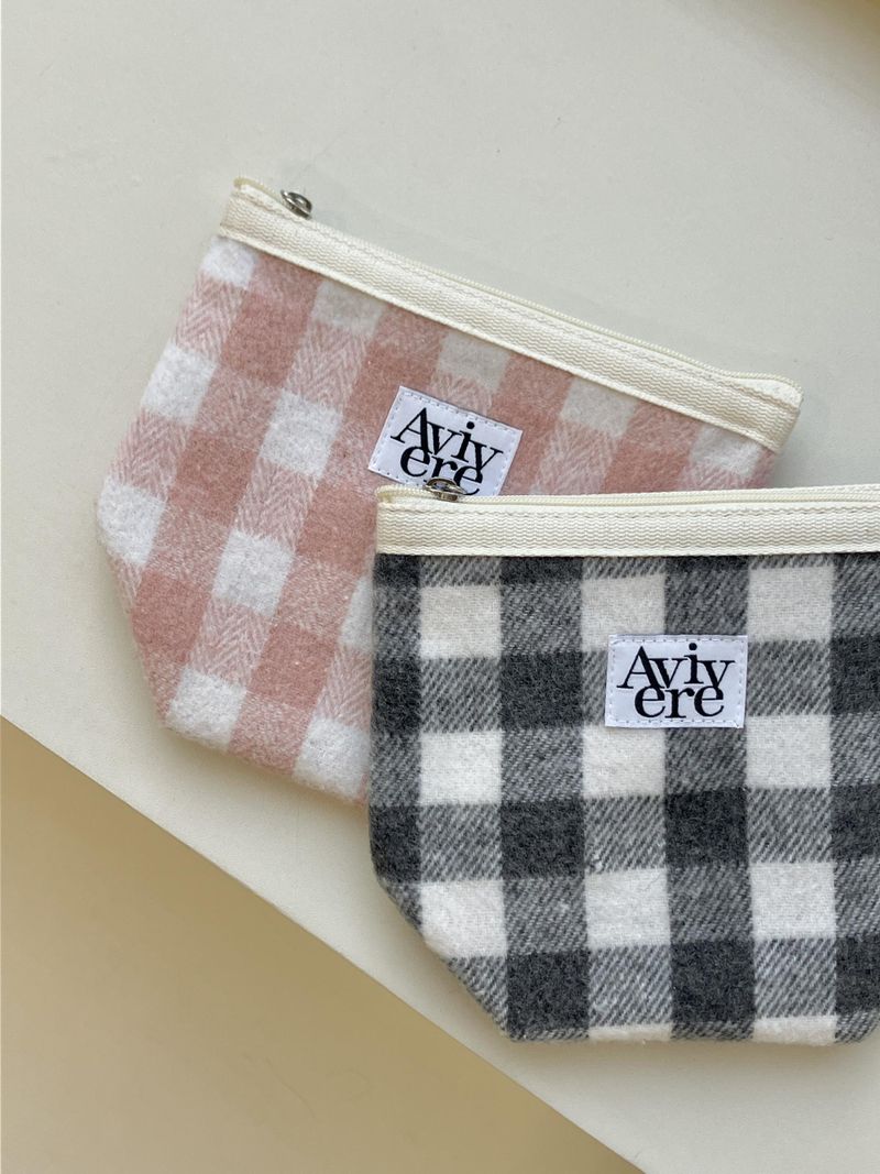 classic pouch_check babypink