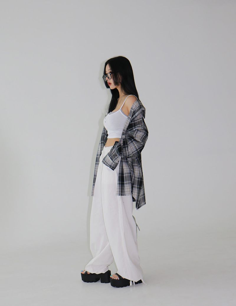 5 color button crop sleeveless