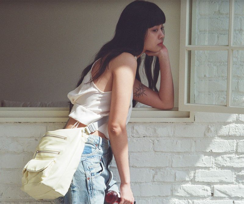 Pebble Hobo Bag - Butter Yellow
