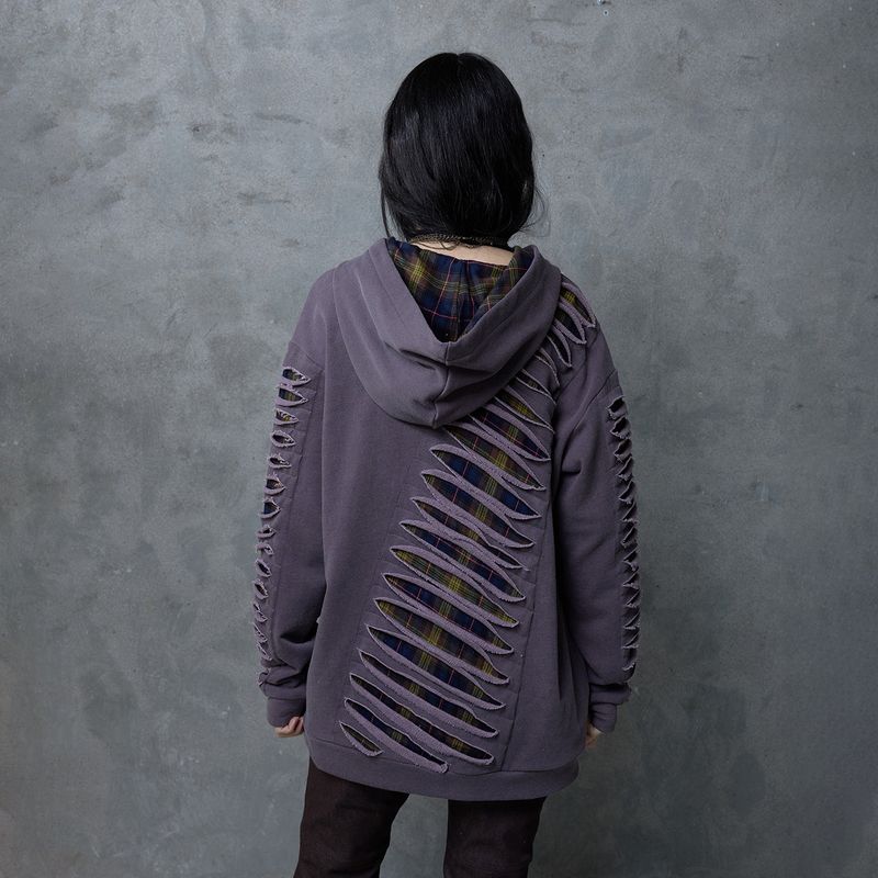 SLASHED CHECK HOODIE: PURPLE