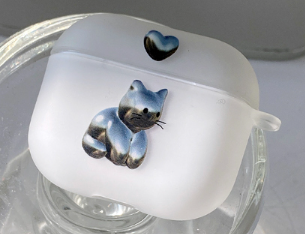 Silver Cat AirPod Case