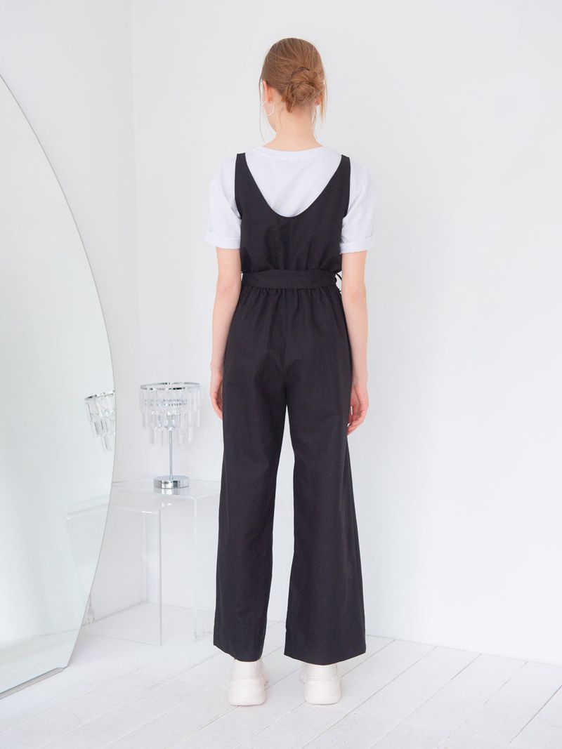 SLEEVELESS BUTTON JUMPSUIT_BLACK