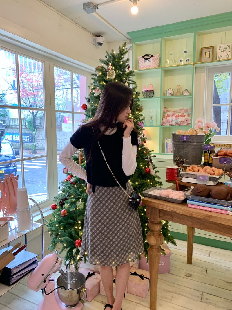 Rosé checkered silk banding skirt