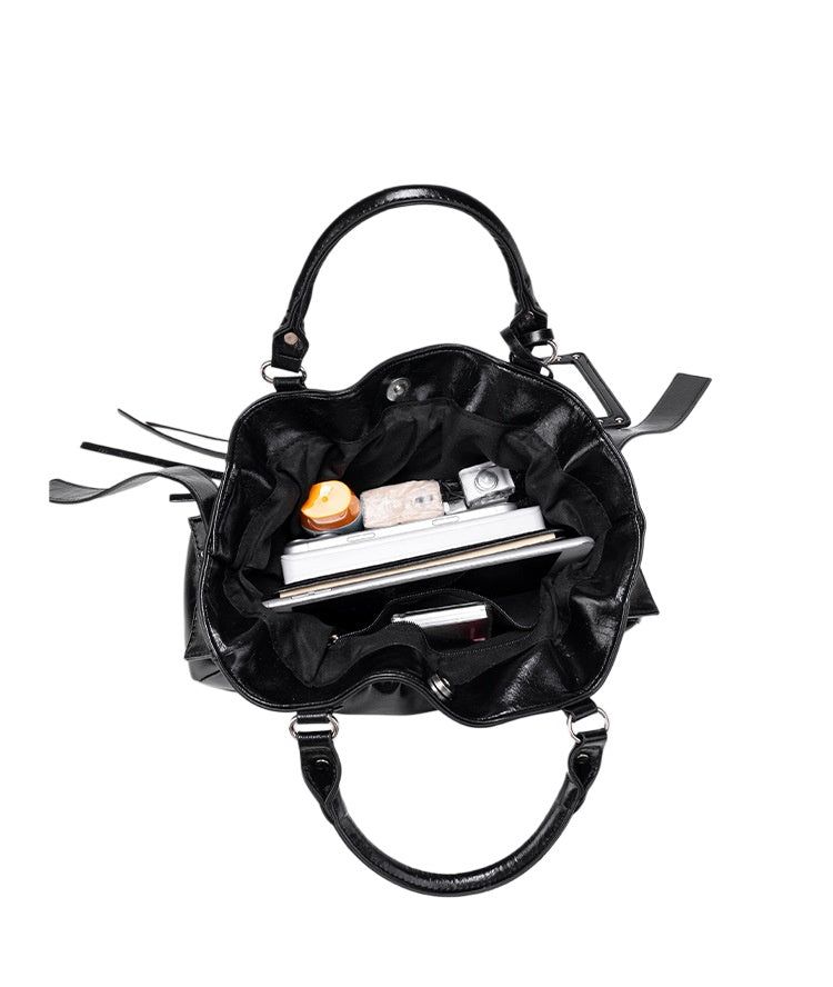 Luxury chain quilted bucket bag