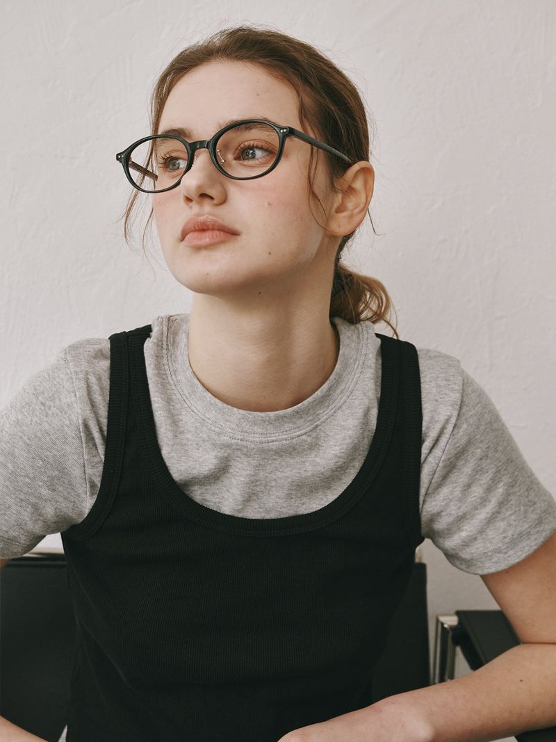 Round sleeveless (Black)