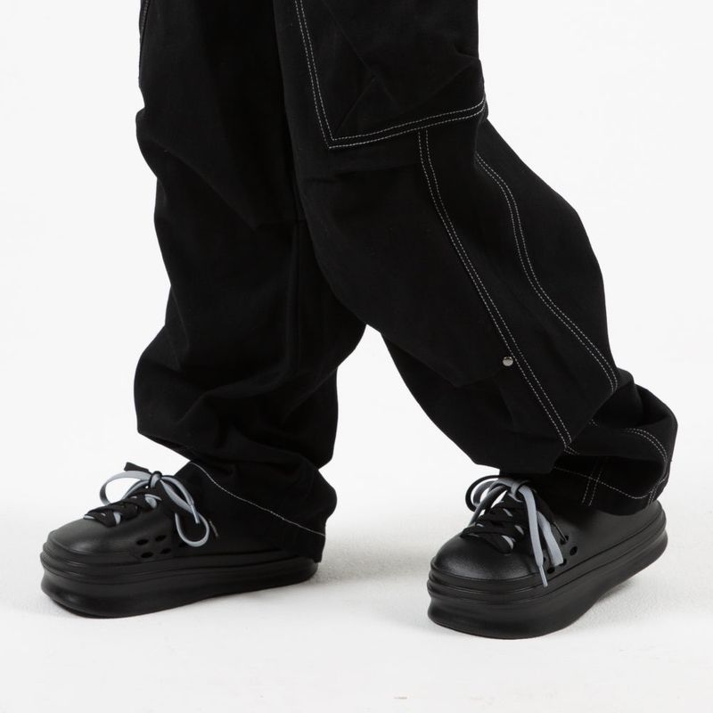 MOUND BLACK