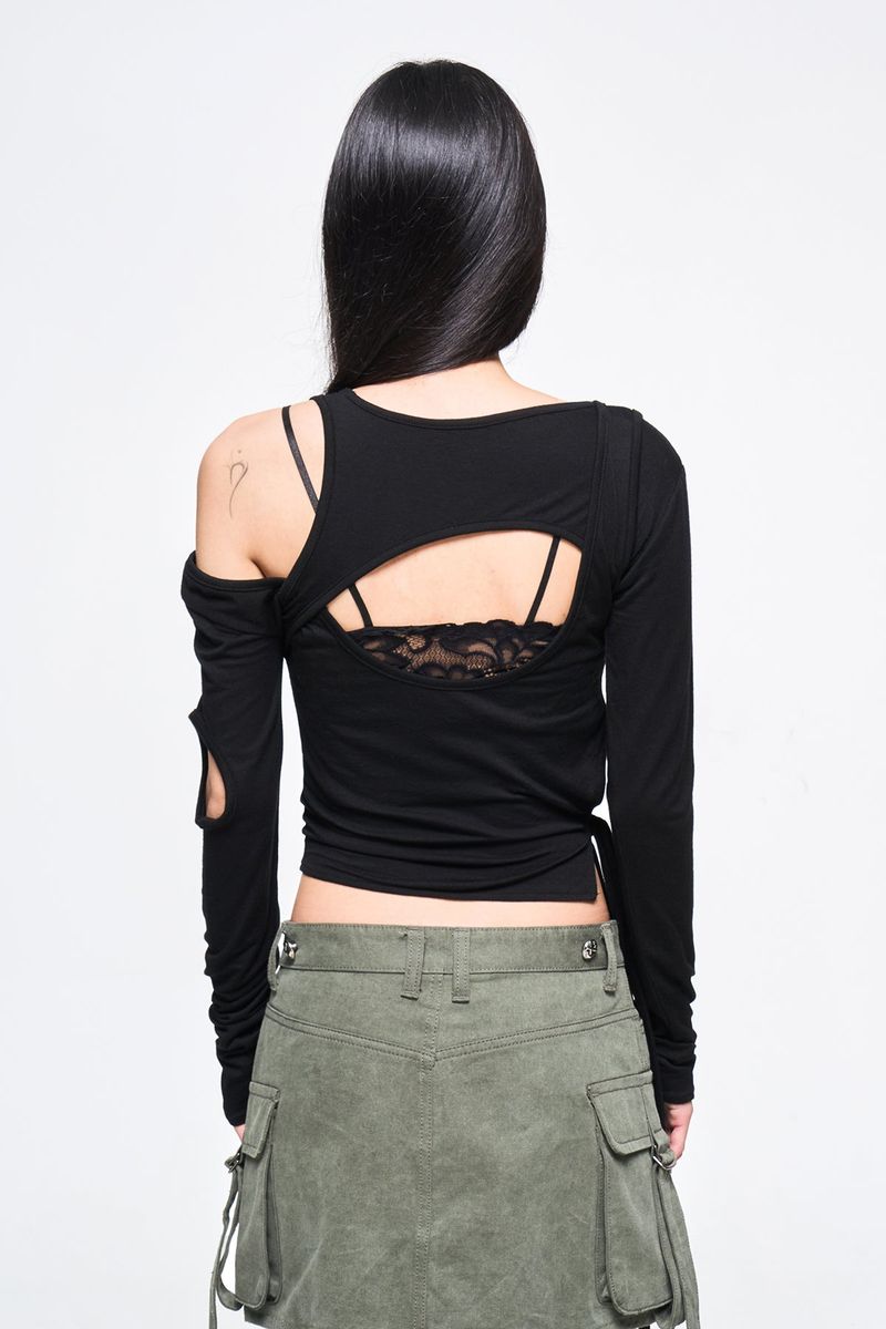 CUT OUT LONG SLEEVE TOP BLACK