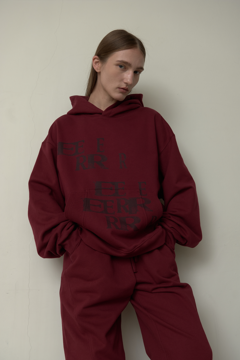 ER(EEERRR)（イーアール）の「EEERRR Crack logo hoodie (Burgundy)（Tops）」