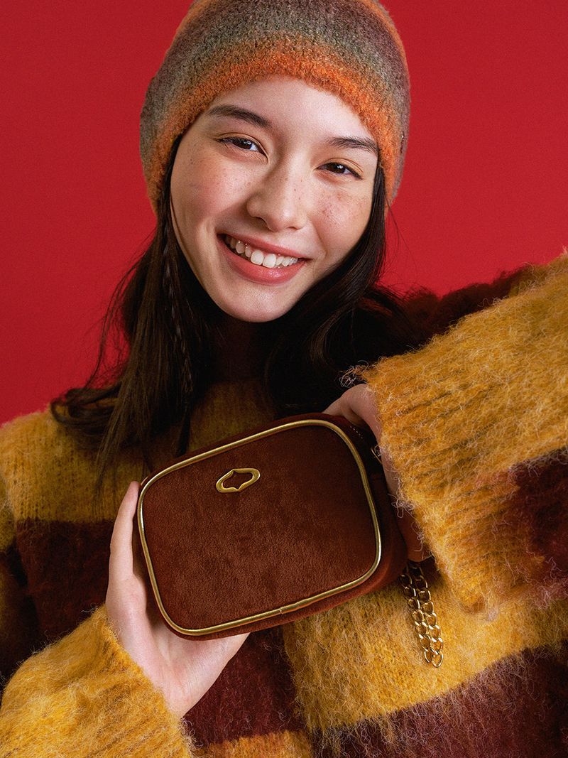 Dacquoise Mini Crossbody