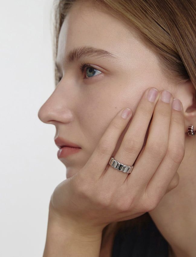 26SS★ Iceblock Silver Ring L