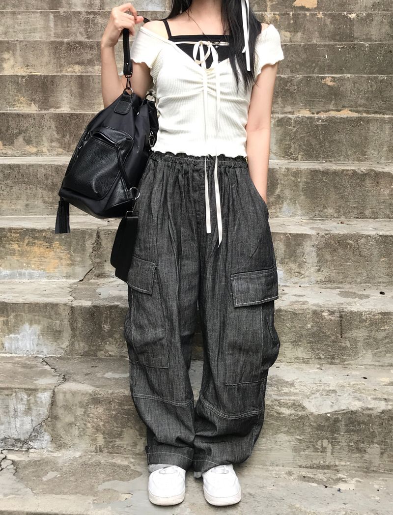 heenytsuki（ヒニツキ）の「linen denim big pocket balloon cargo pants（Pants）」