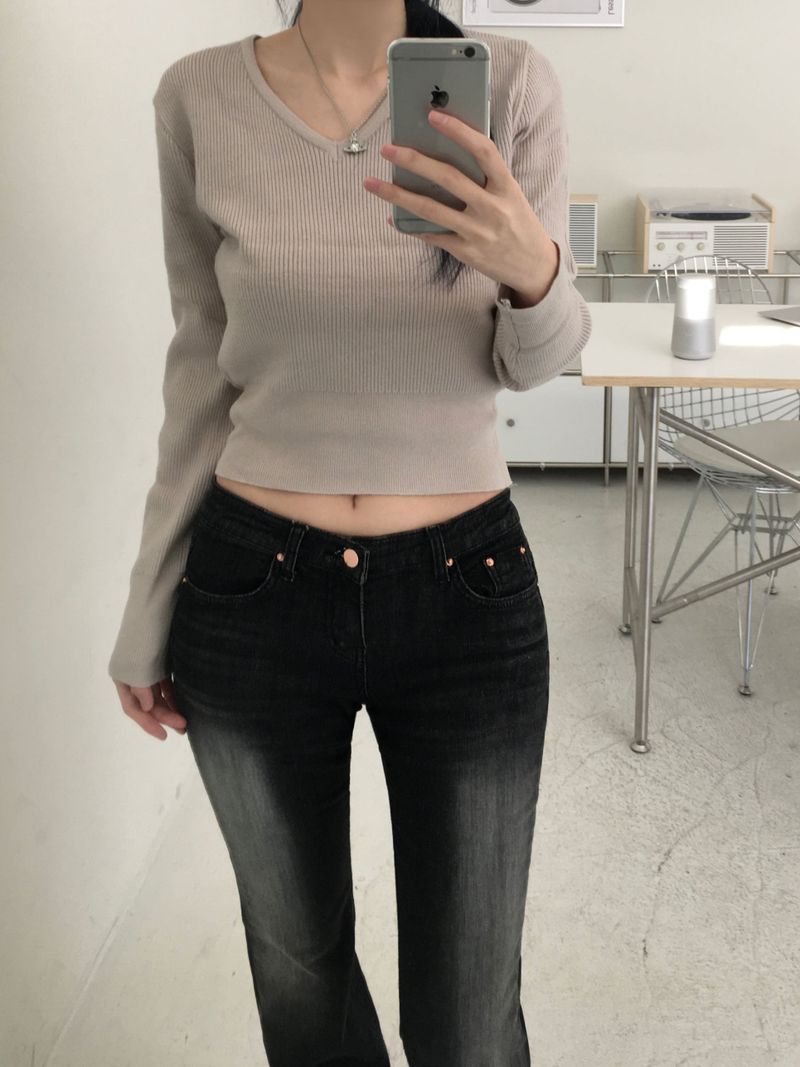 Basic V-neck knitwear (4 colors)