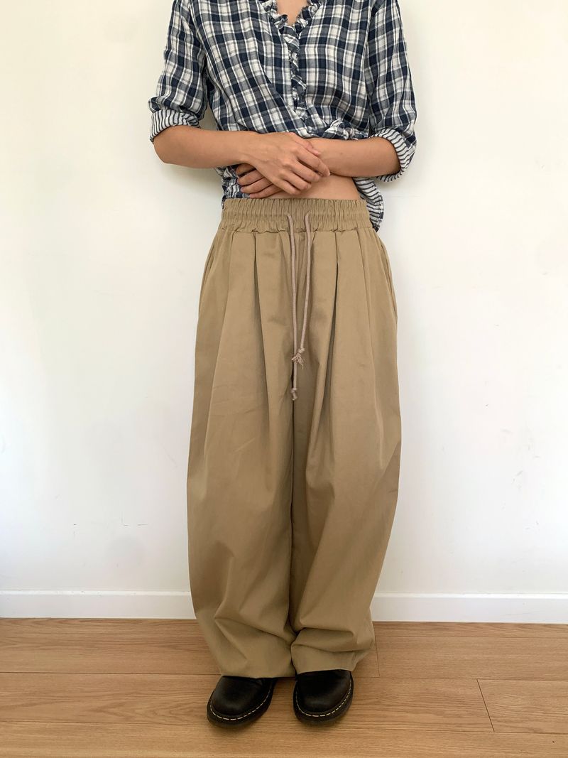 TWO PINTUCK WIDE PANTS (3C)