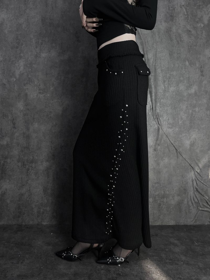 shining studded knit long skirt