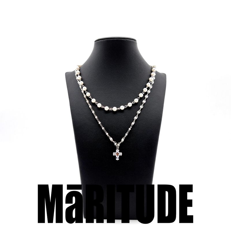 HOLY MOLY NECKLACE