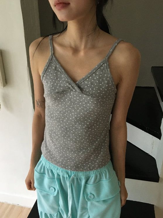 BAON（バオン）の「Hirina Lovely Punching Star Strap Sleeveless（Tops）」