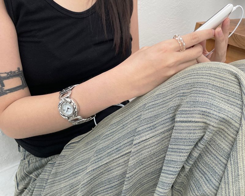 Curve Dust Relic Watch