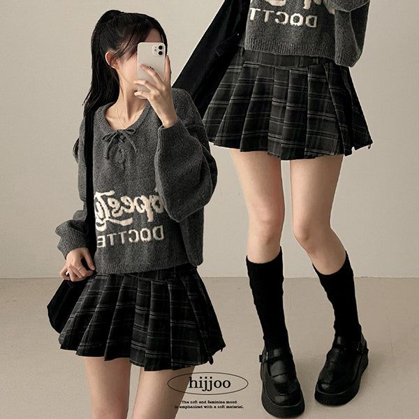 Weep Pleated Check Miniskirt