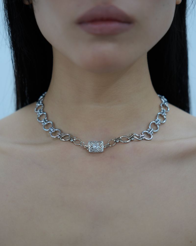 Art Nouveau Lock Chocker