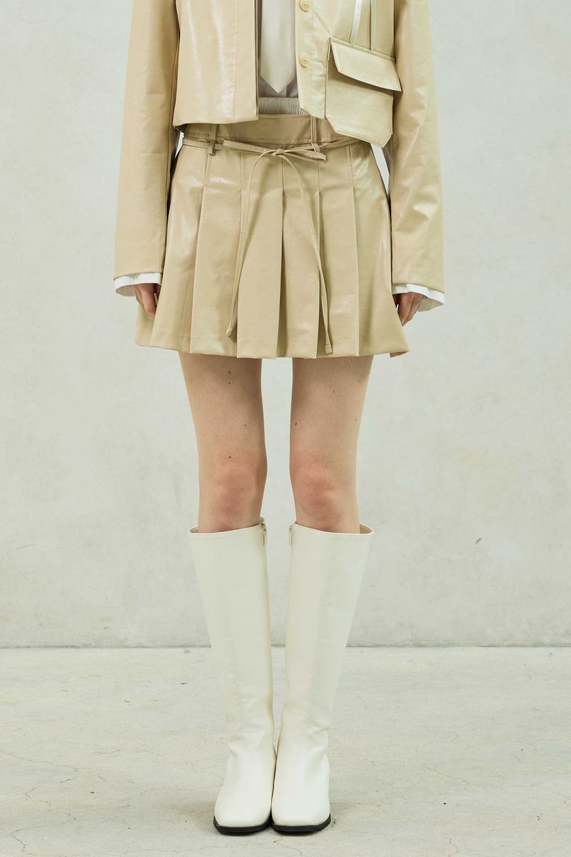 ARIKIM（アリキム）の「MOLLY LEATHER PLEATS SKIRT PANTS / BEIGE（Skirts）」