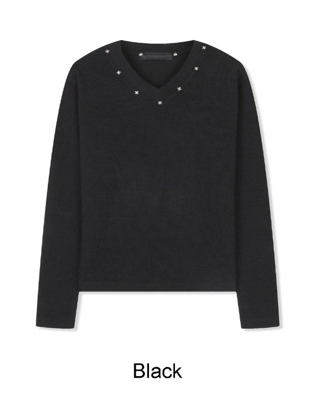 Cross Rivet V-neck Knit