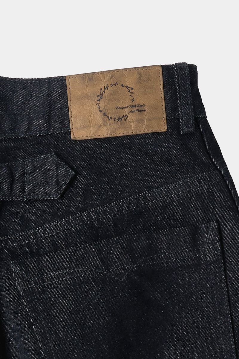 3D Fit Embossed Denim Pants (Black)
