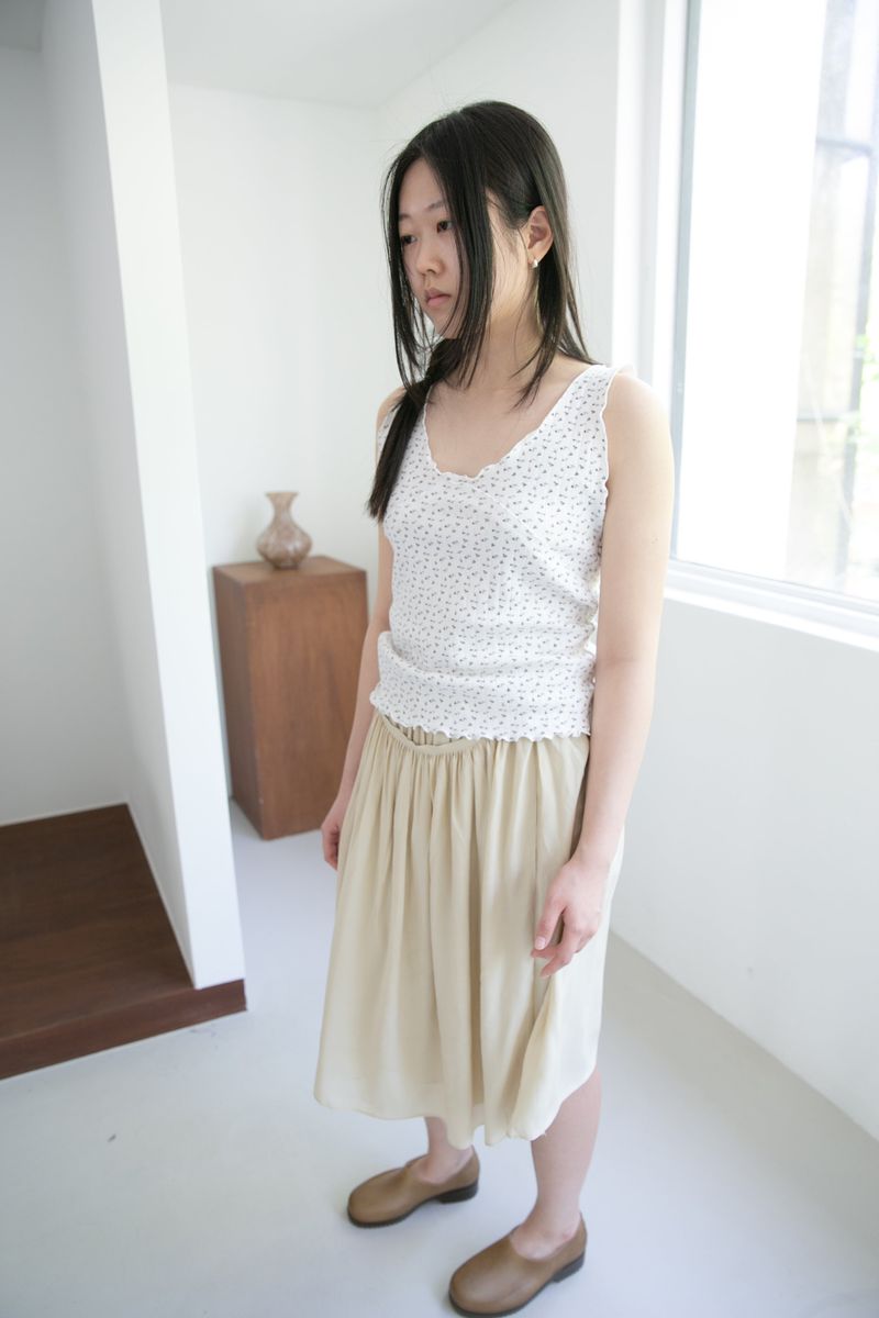 fine flower punching sleeveless top(2colors)