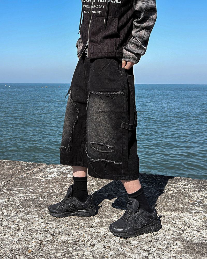 Rick Distressed Bermuda Denim Pants