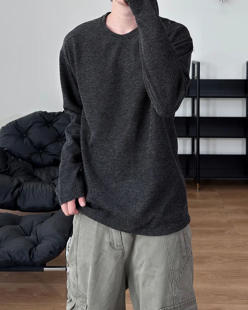 Roen wide cut shoulder knit