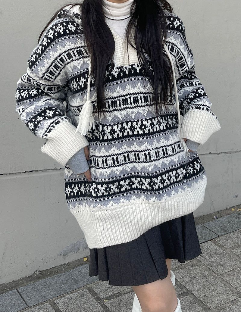 Igloo hooded long knitwear