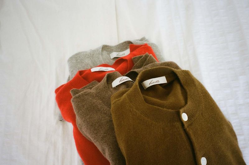 Cash Blend Knit Cardigan (Brown)