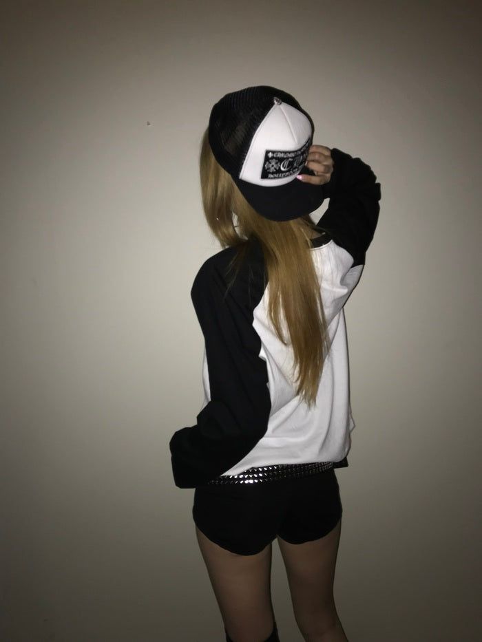 2000s Mono Raglan Tee