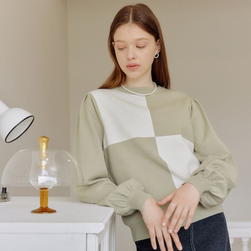 yuppe(ヤッピー)の「パフチェックニット / PUFF CHECK KNIT_OLIVE(Tops)」
