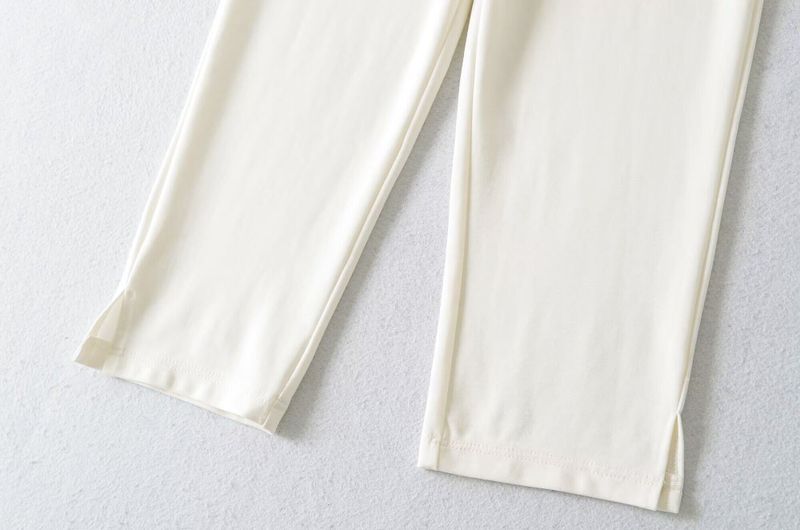 Zena Minimal Capri Pants