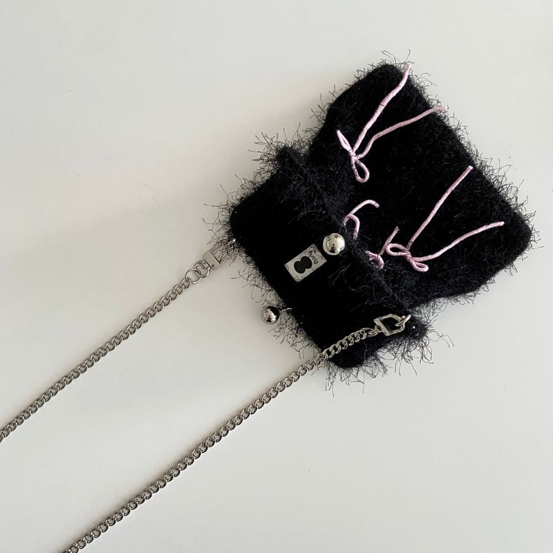 [MADE] Étang Ribbon Fluffy Bag | Black