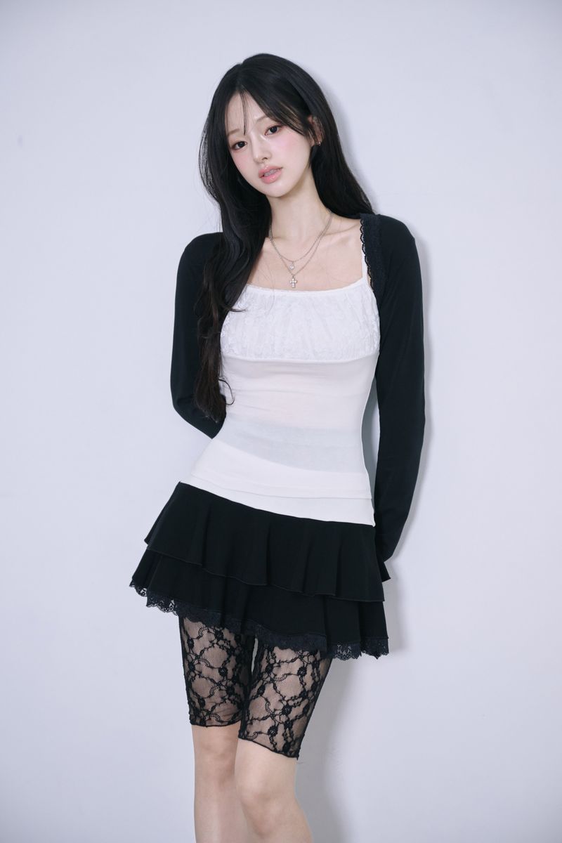 [MADE] Double-Lace Ruched Sleeveless Top