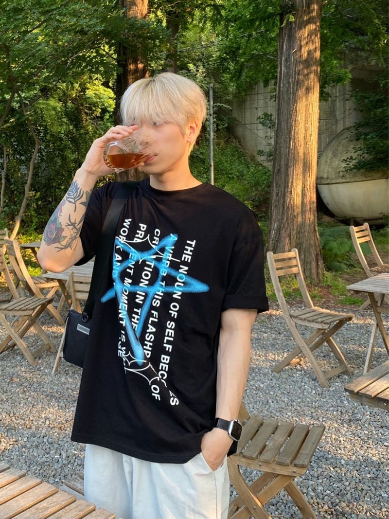 Star Spray Lettering Short Sleeve T 3C