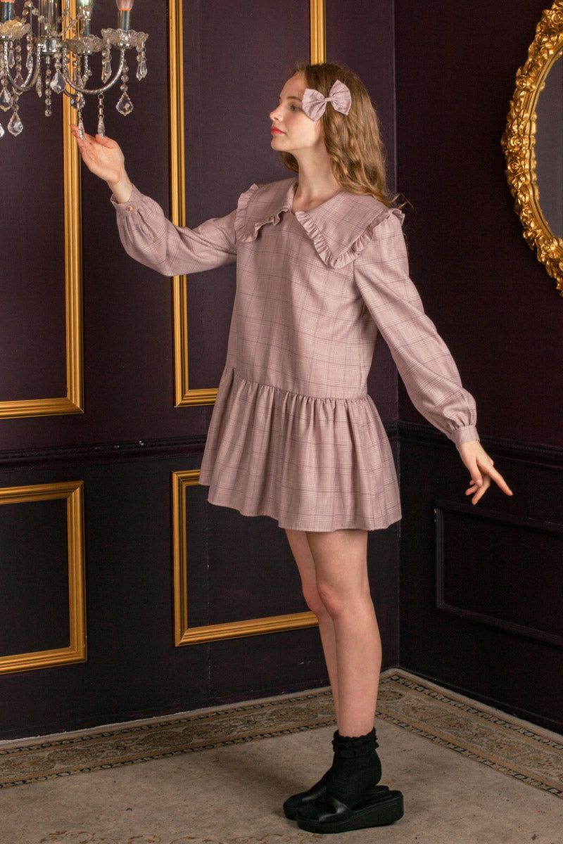 big collar onepiece