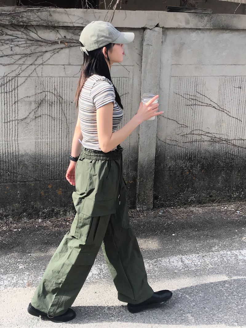 Four cargo pants